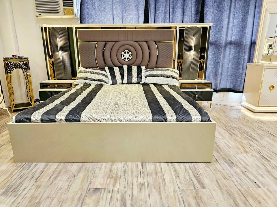 King size bed 2 side tables 1 dressing table 2 +mattress - Image 4