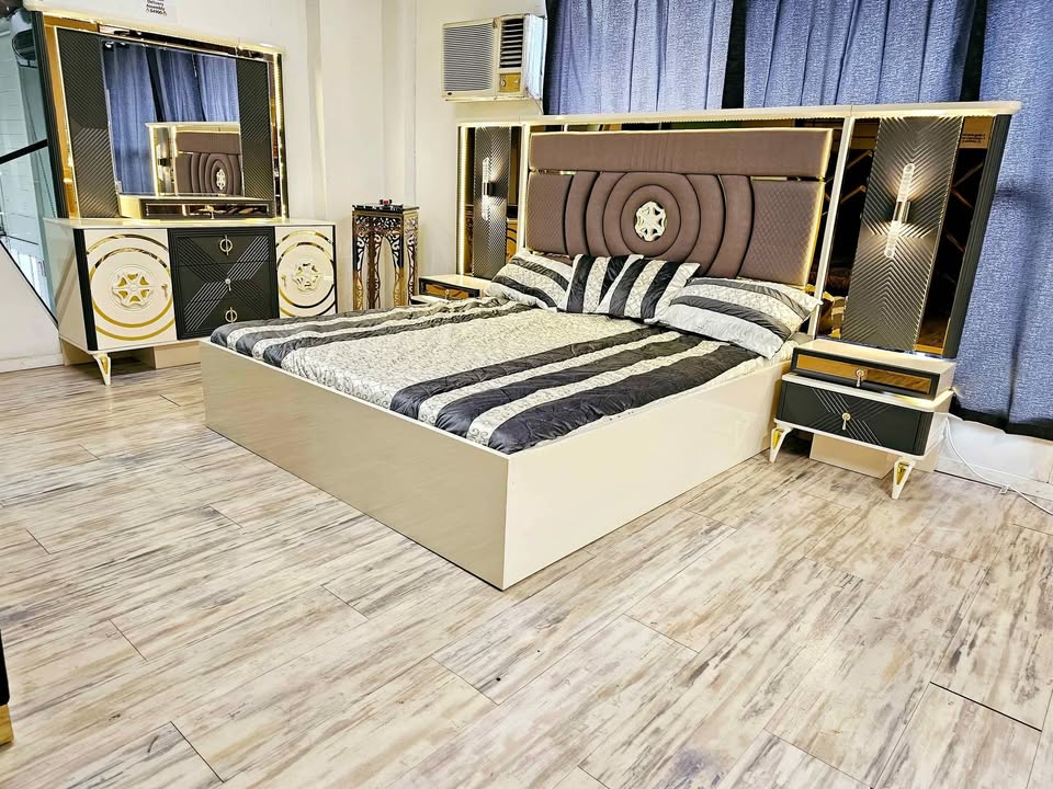 King size bed 2 side tables 1 dressing table 2 +mattress - Image 7