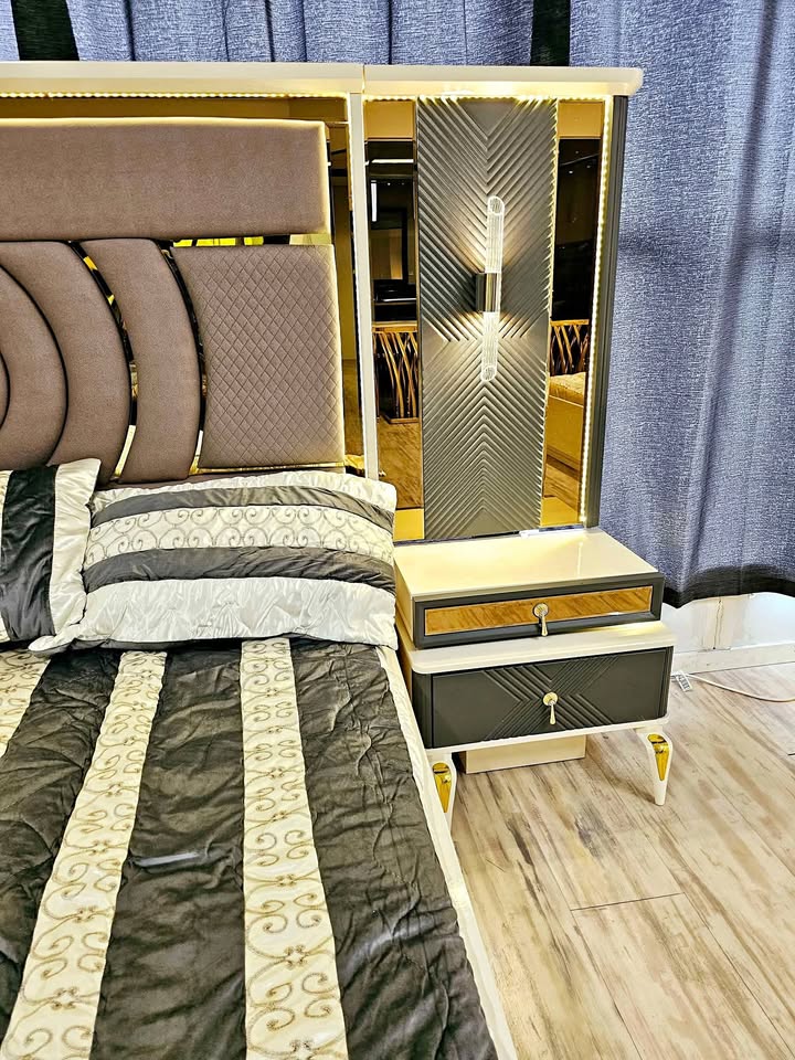 King size bed 2 side tables 1 dressing table 2 +mattress - Image 6